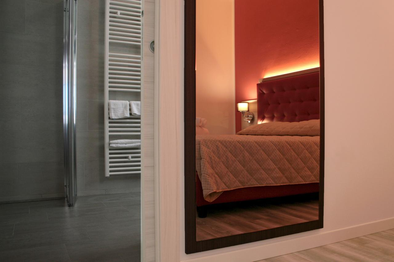 Alma Living Hotel- Al Girarrosto Venzone Bagian luar foto